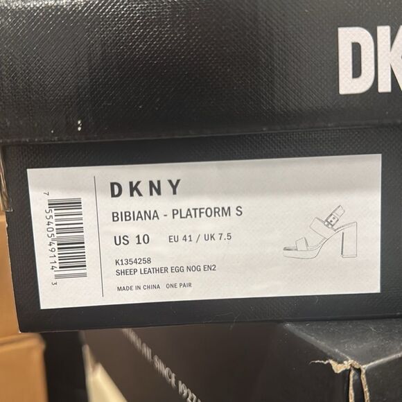 DKNY Women's Bibiana Platform Sandal color Egg Nog - Picture 2 of 3